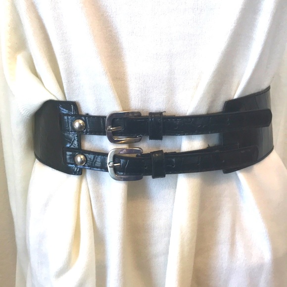 Faux Leather Alligator Belt Size 6 Double Buckle - Picture 1 of 4